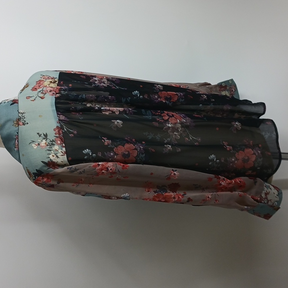 &. Layered Floral "Patchwork" Chiffon Button-Down… - image 3